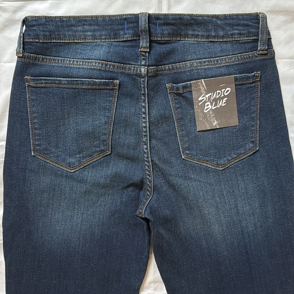 NWT Women’s Studio Blue Aranza Mid-Rise Skinny Jeans, Size 29 - Picture 9 of 11